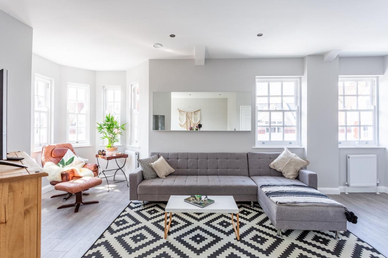 2 Bedroom Apartments With Sofa Bed In Southend מראה חיצוני תמונה
