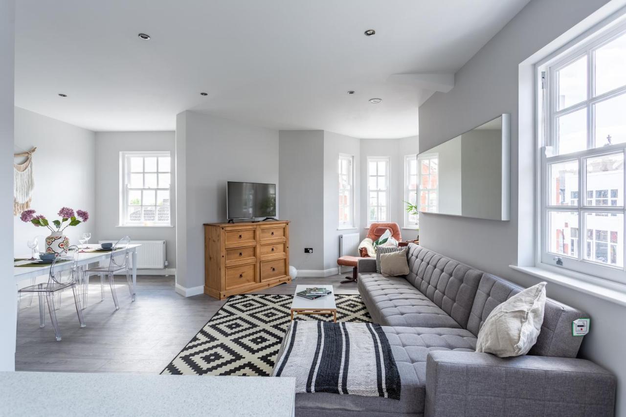 2 Bedroom Apartments With Sofa Bed In Southend מראה חיצוני תמונה