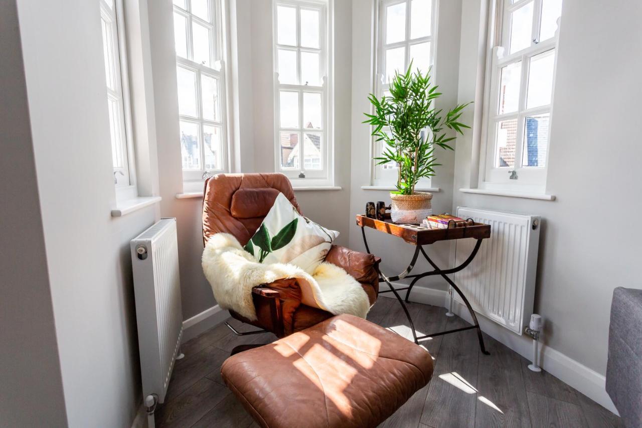2 Bedroom Apartments With Sofa Bed In Southend מראה חיצוני תמונה