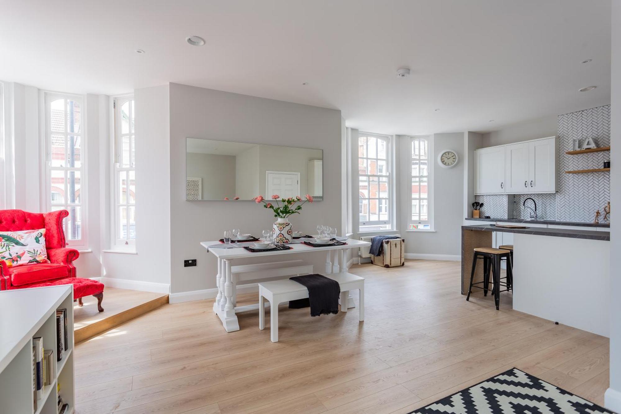 2 Bedroom Apartments With Sofa Bed In Southend מראה חיצוני תמונה
