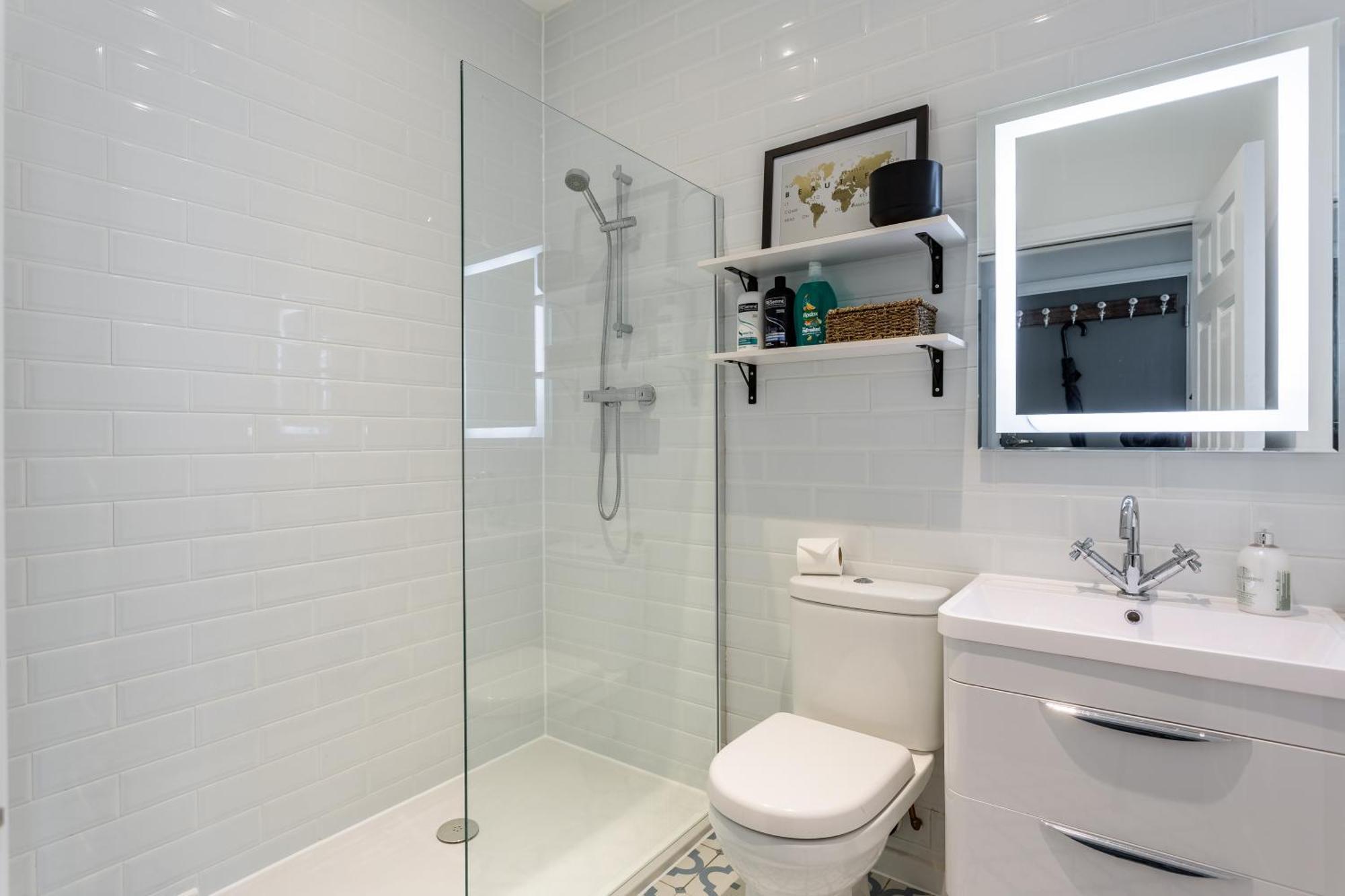 2 Bedroom Apartments With Sofa Bed In Southend מראה חיצוני תמונה