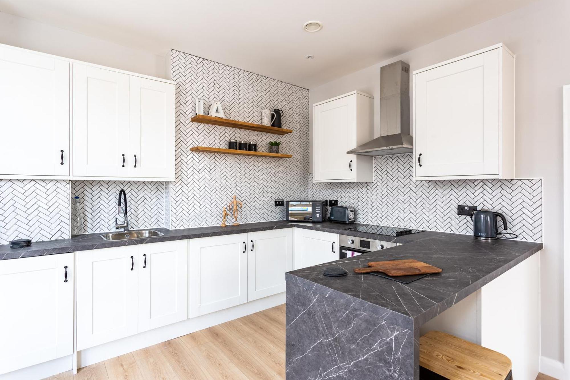 2 Bedroom Apartments With Sofa Bed In Southend מראה חיצוני תמונה